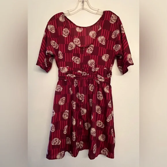 XHILARATION SUGAR SKULL PRINT FIT AND FLARE MINI DRESS RED size S - Picture 2 of 8